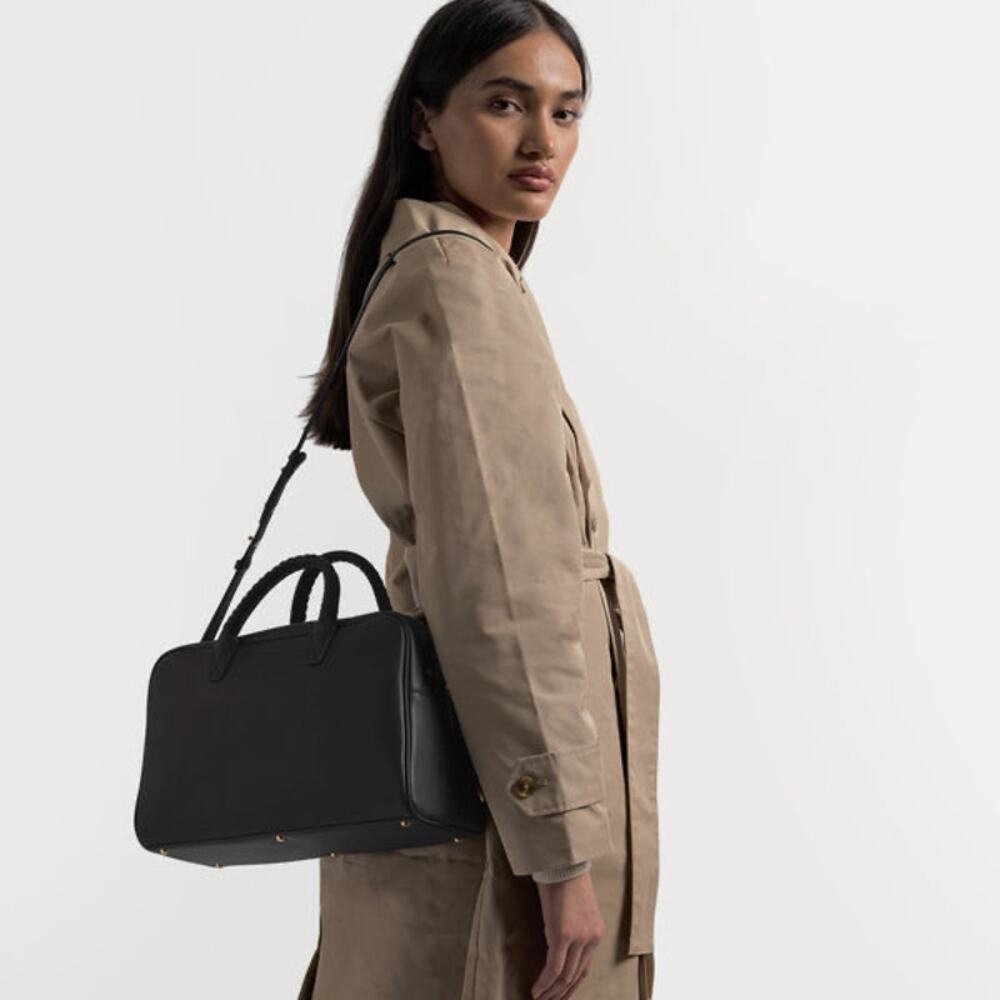 LEATHEROLOGY Black Onyx Full Grain Leather Park Satchel Top Handle Crossbody Bag - Picture 7 of 13